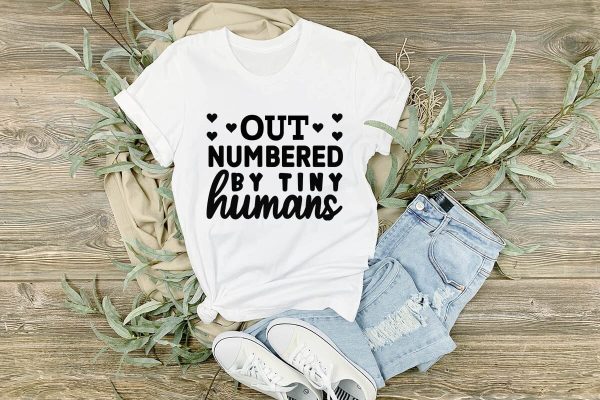 Out Numbered By Tiny Humans-01 Online Hot Sale - Image 2